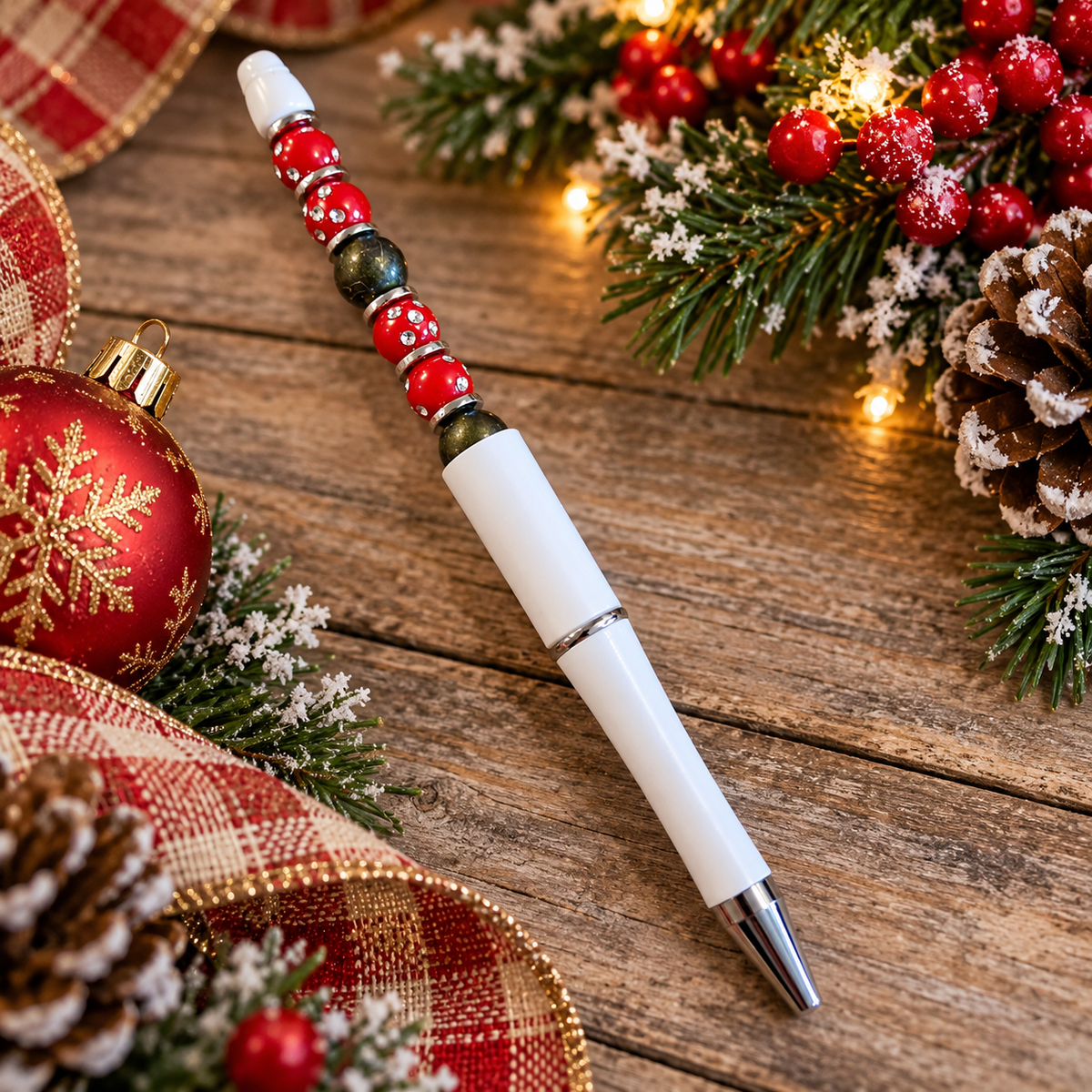 🎄 Beautiful Holiday Season Handcrafted Beaded Ink Pen
